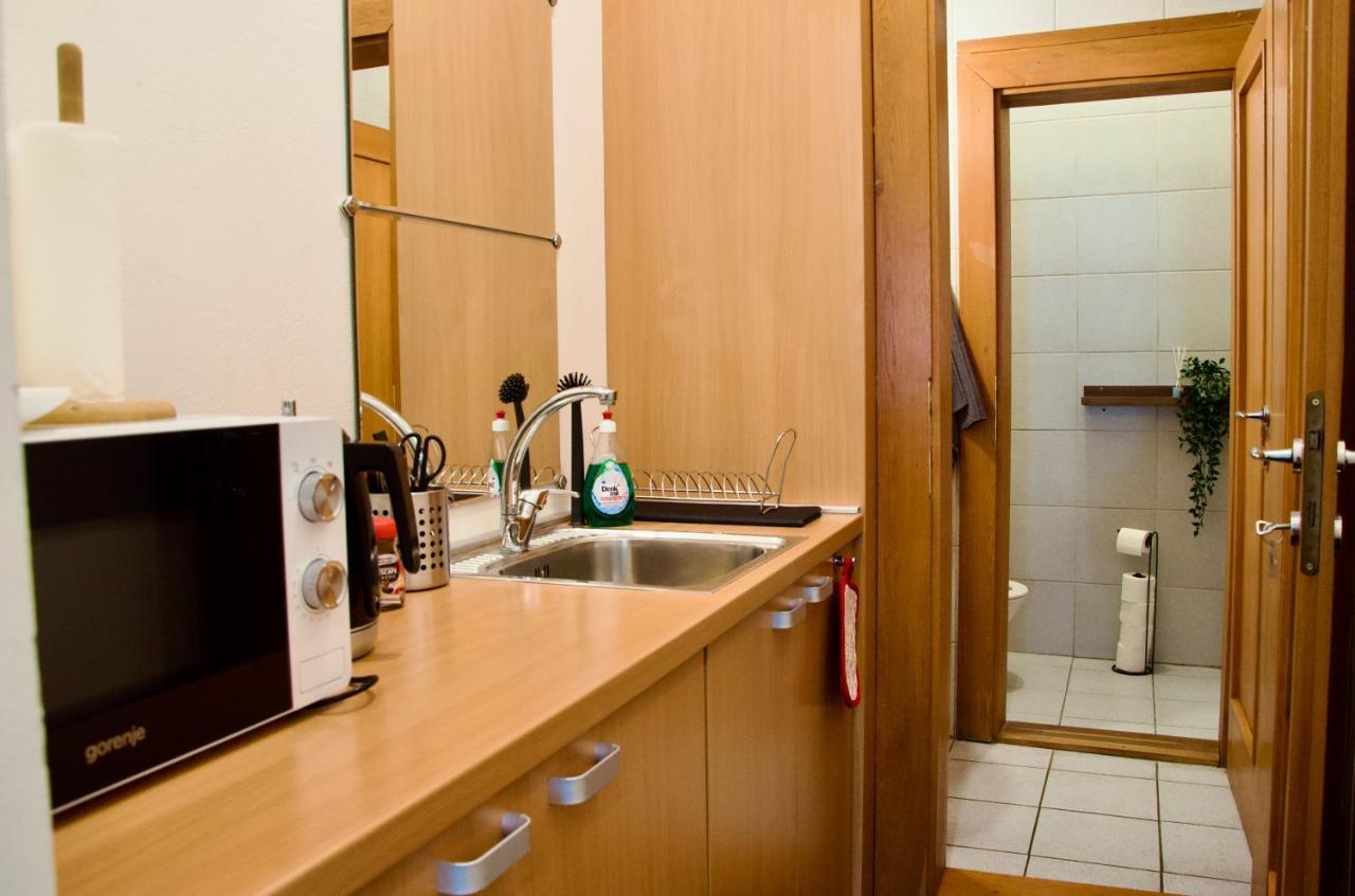 Elephants Apartments บราติสลาวา ภายนอก รูปภาพ